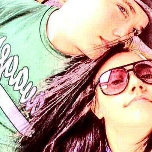 Meet your Posher, Kendra - Picture 1 of 1